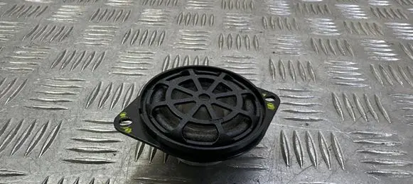 Skoda Superb B8 (3V) Panel speaker 8T0035397A
