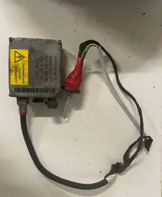 BMW 5 E39 Headlight ballast module Xenon 7L64868 67094400