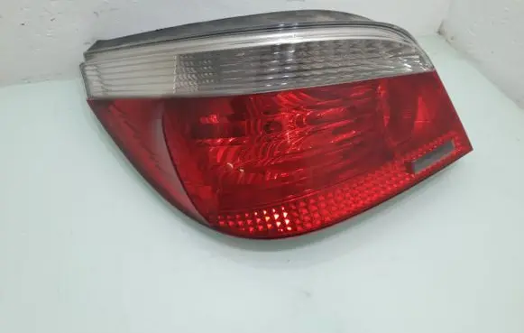 BMW 5 E60 E61 Rear/tail lights 6923305
