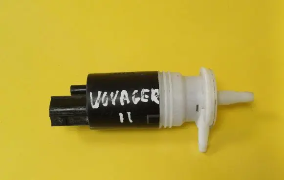 Chrysler Voyager Windscreen/windshield washer pump