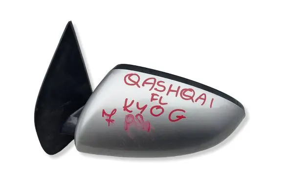 Nissan Qashqai Front door electric wing mirror 