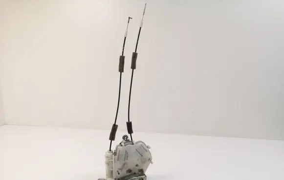 Honda FR-V Rear door lock