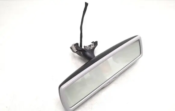 Rear view mirror (interior)