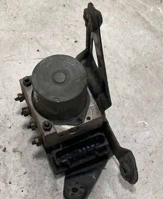 Renault Megane II ABS Pump 0265231300 84B028 0302252493
