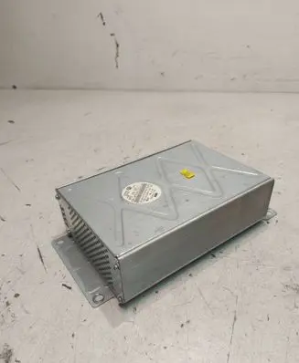 Audi A6 S6 C6 4F Sound amplifier 4F0035223 4F0910223C 0300000100