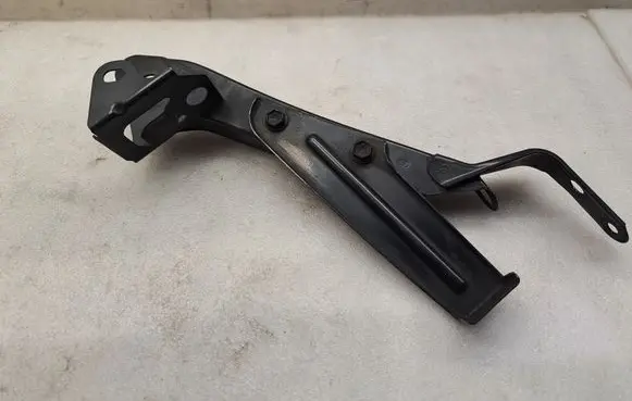 Toyota Corolla Verso AR10 Radiator support slam panel bracket 532080F020