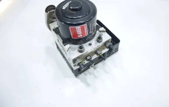 Volkswagen Touareg II ABS Pump 7P0907379P 10092903433 10062231491
