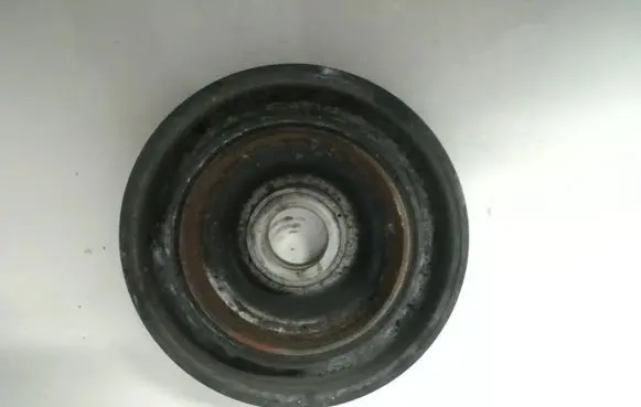 Ford Kuga I Crankshaft pulley 9681640880
