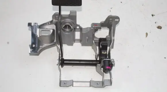 Audi A7 S7 4G Brake pedal 8K2723140A 8K2721117