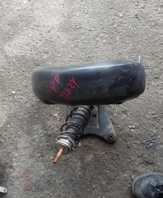 Renault Twizy Front wheel hub spindle knuckle
