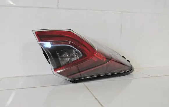 Toyota C-HR I Rear/tail lights 81560F4031