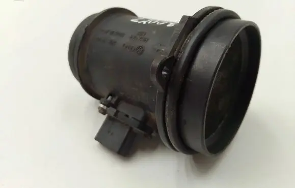Audi A8 S8 D3 4E Mass air flow meter 059906461