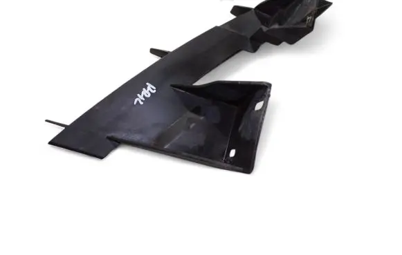 Audi Q7 4L Front bumper mounting bracket 4L0807333