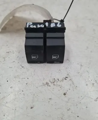 Volkswagen PASSAT B6 Electric window control switch 1K3999897A