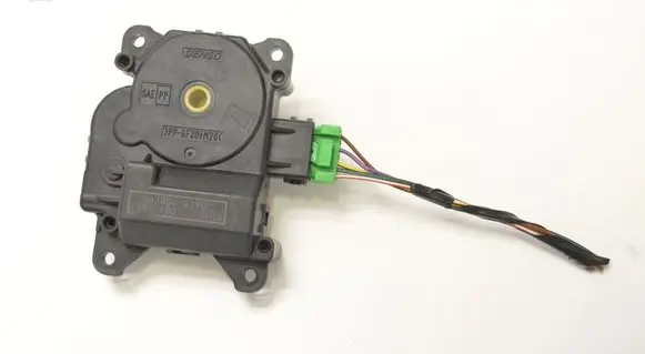 Toyota Prius (XW30) Air flap motor/actuator 0638000190