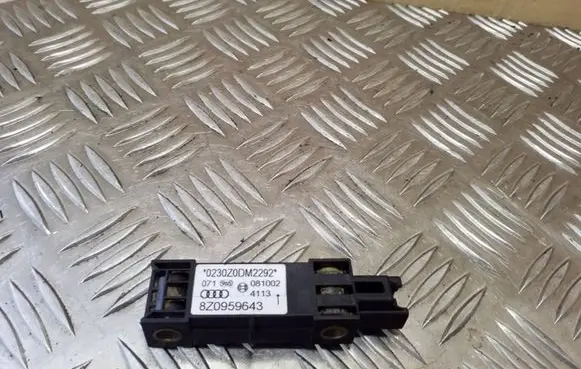 Audi A2 Airbag deployment crash/impact sensor 8Z0959643