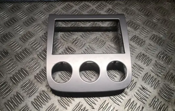 Other center console (tunnel) element