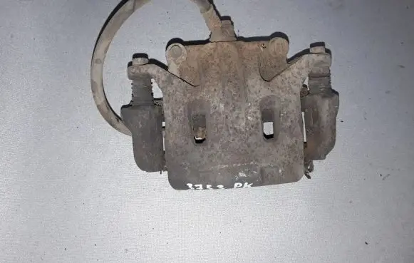 Nissan Navara Front brake caliper 41011EB32A