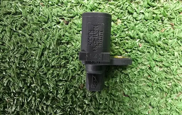 Volvo V40 ABS rear brake sensor 32373146 20666121 A223090371