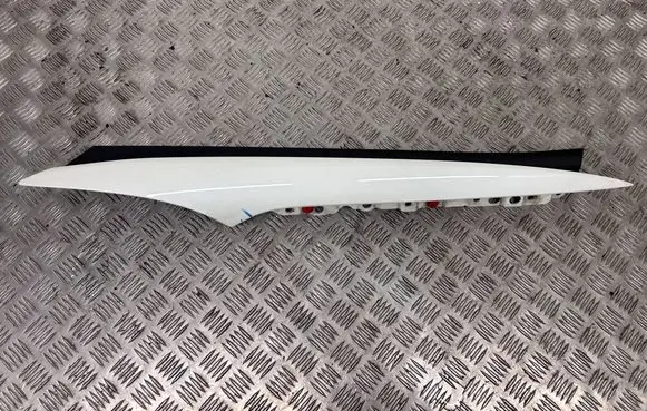 Toyota Mirai Fender trim (molding) 6011862010 60118-62010