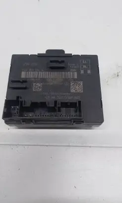 Audi A3 S3 8V Door control unit/module 5Q0959595A