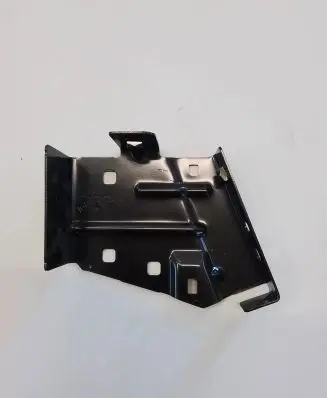 Fender mounting bracket