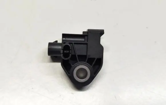 BMW 5 G30 G31 Airbag deployment crash/impact sensor 9496817 08785 A3C0637440000