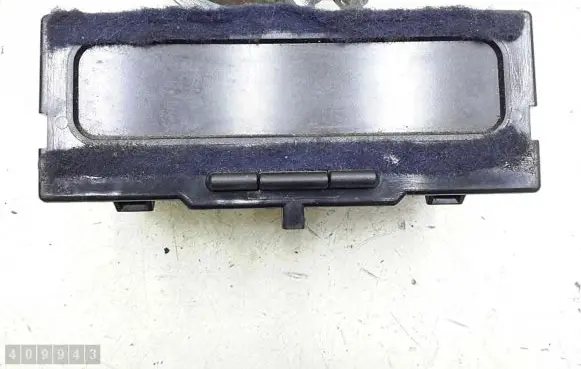 Renault Megane II Screen/display/small screen 8200107839A