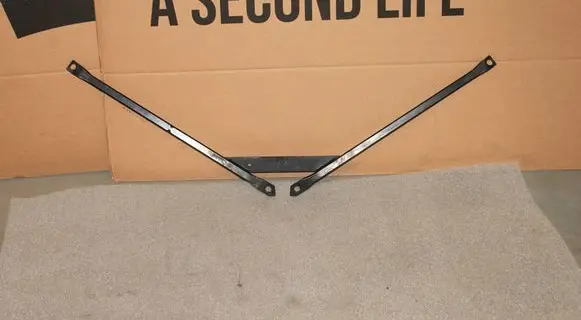 Other engine bay part