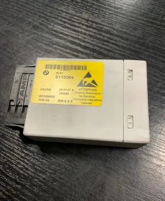 BMW 5 E60 E61 Center console control module 9113064