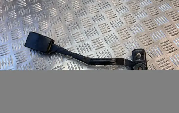 Audi A3 S3 8L Front seatbelt buckle 8L0858675H