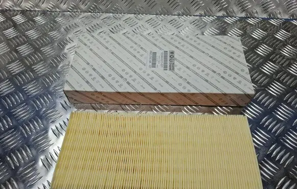 Alfa Romeo Mito Air filter 6000633311 68622550AA