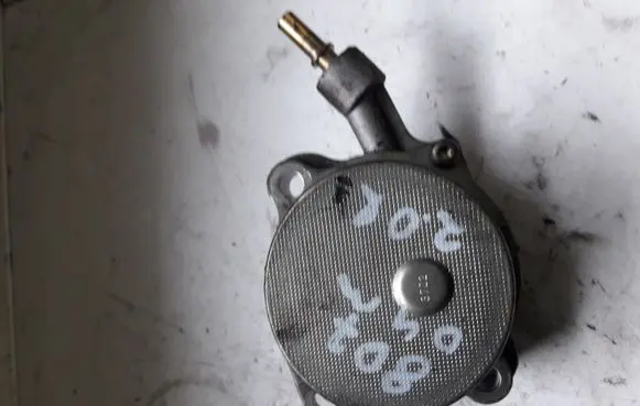 Peugeot 807 Vacuum pump