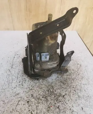 Volvo S40 Power steering pump 4N513K514DJ 30714074
