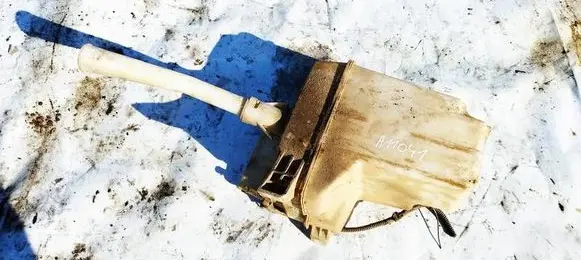 Toyota Corolla Verso AR10 Windshield washer fluid reservoir/tank 