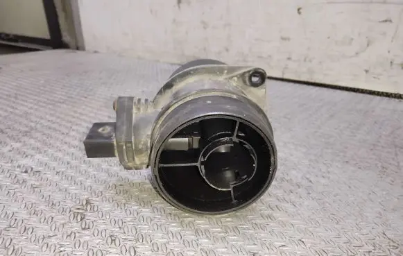 Mitsubishi Grandis Mass air flow meter 0281002461 074906461E