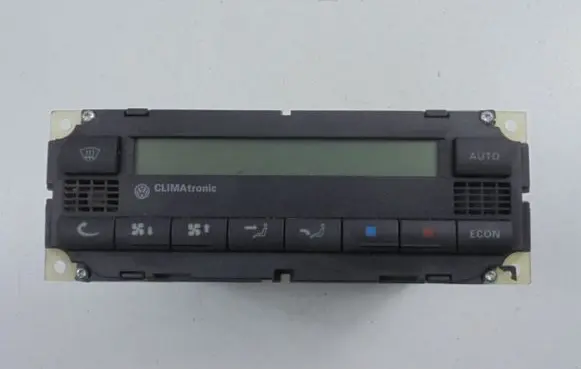Volkswagen Bora Air conditioning/heating control unit 3B1907044B