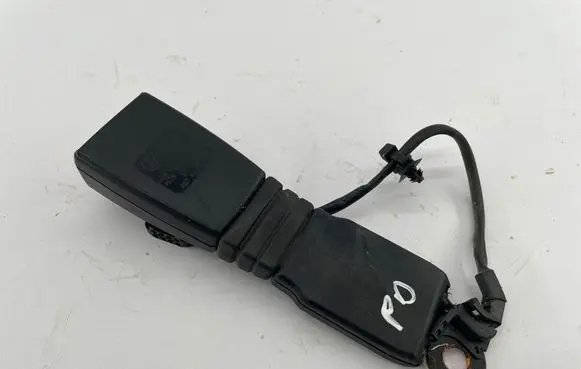 Audi A8 S8 D3 4E Front seatbelt buckle 4E0857756B