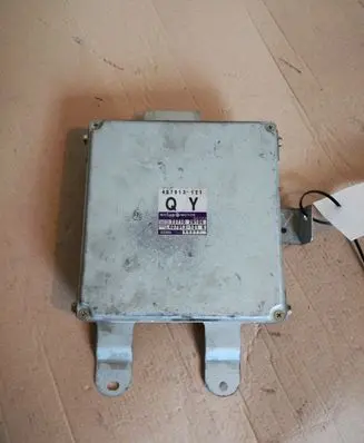 Nissan Almera Engine control unit/module 407913121