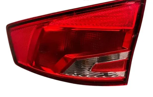 Seat Toledo IV (NH) Rear/tail lights 18489602