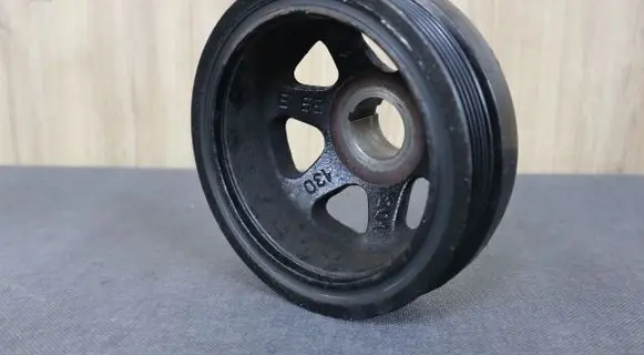 Mercedes-Benz CLK A209 C209 Crankshaft pulley 2720300003 A2720300003