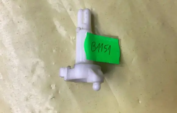 Mercedes-Benz C W203 Vacuum pump A2038300032