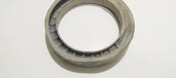 Volvo S80 Front coil spring rubber mount 9157503
