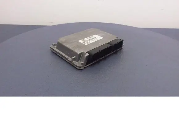 Volkswagen PASSAT B5 Engine control unit/module ECU 3B0907557P