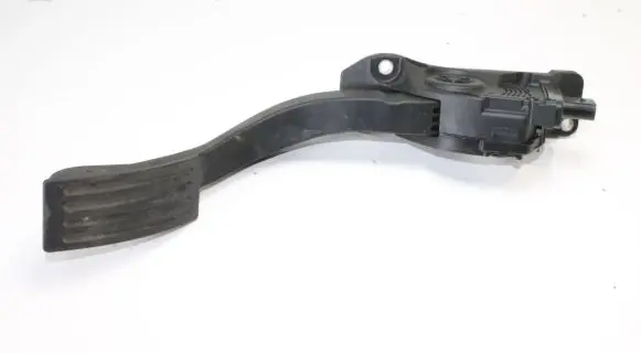 Mazda 3 II Accelerator throttle pedal 6PV010368