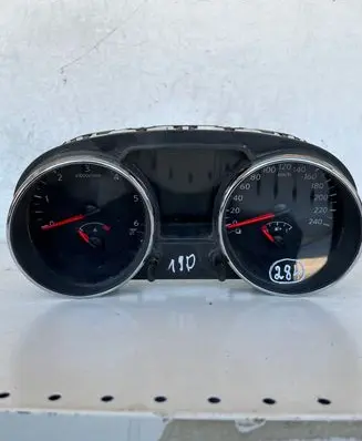 Nissan Qashqai Speedometer (instrument cluster) VPAASF10894