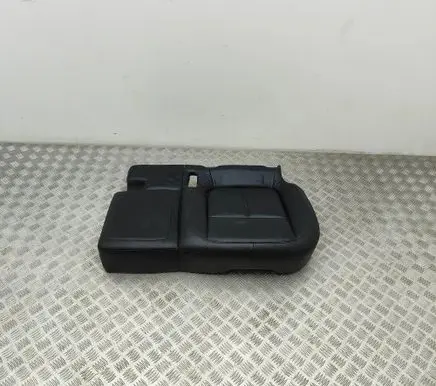 Porsche Cayenne (92A) Rear seat 95852240522