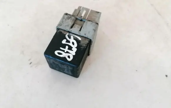 Mitsubishi Space Star Other relay mb953394 72hm100