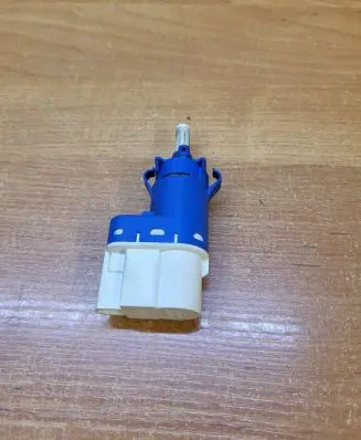 Volvo V70 Brake pedal sensor switch 3M5T9C872AC