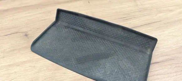 Skoda Octavia Mk2 (1Z) Panel drawer/shelf pad 1Z0857938B